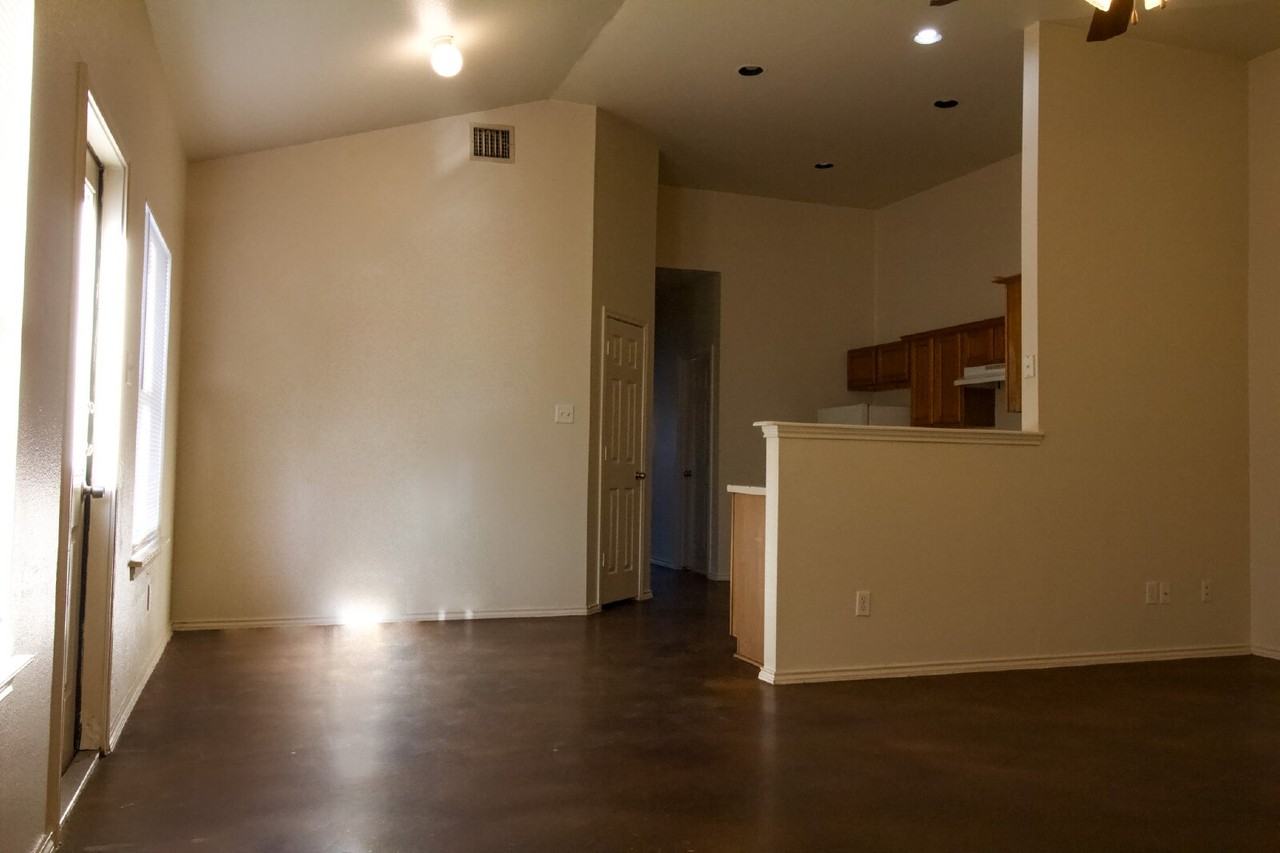 7219 Golf Way #1 - Photo 5 of 19