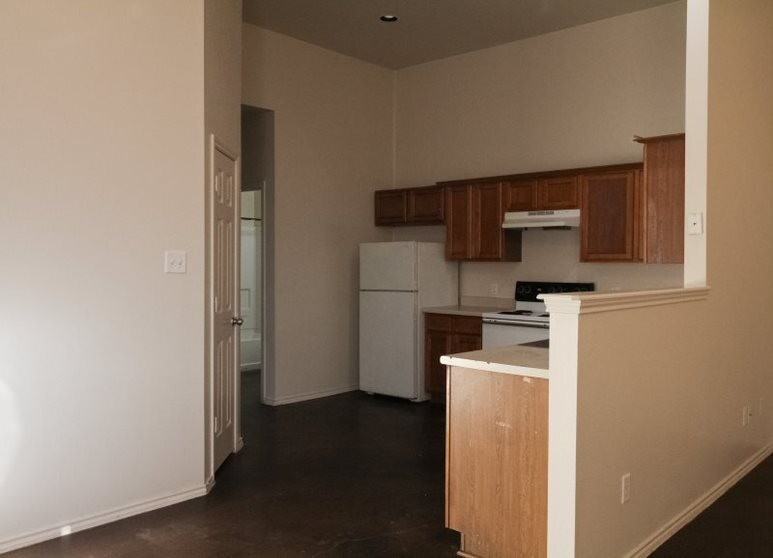 7219 Golf Way #1 - Photo 7 of 19