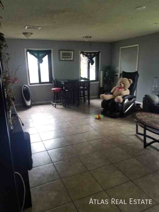 2308 Macon St - Photo 2 of 18