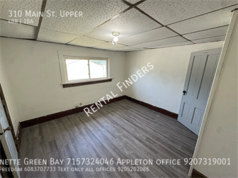 310 Main St Uppr - Photo 3 of 11