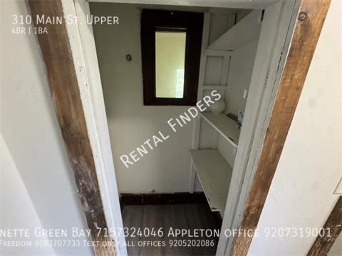 310 Main St Uppr - Photo 7 of 11