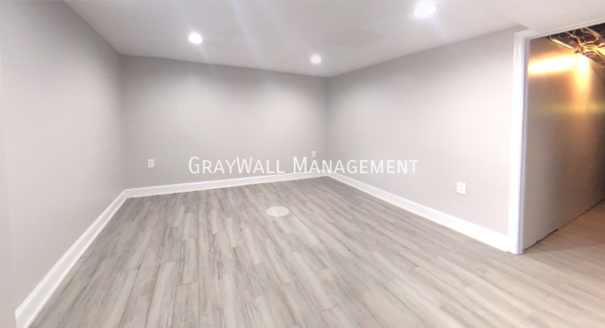 480 Westmont Dr - Photo 4 of 6