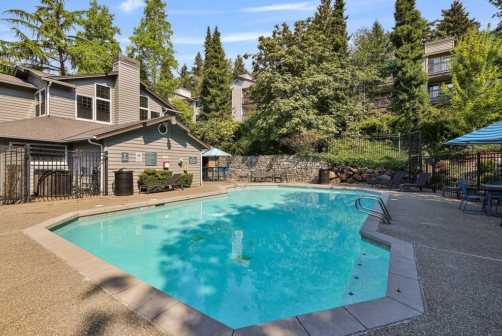 Emerald Ridge - Photo 2 of 47