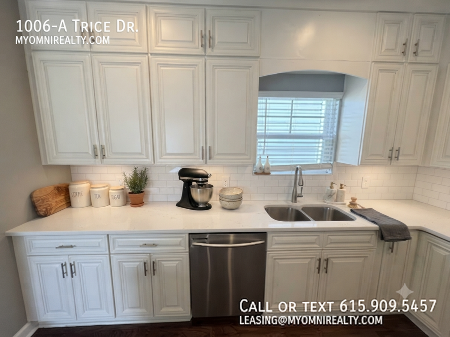 1006A Trice Dr - Photo 3 of 26