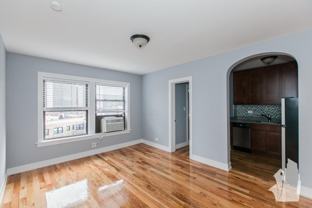 550 W Arlington Pl #207 - Photo 1 of 1