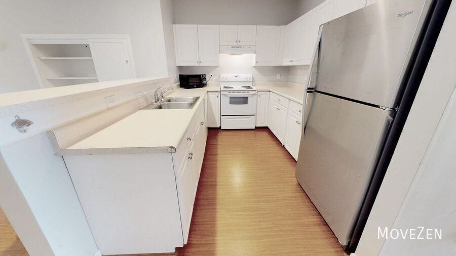 955 Downey Branch Ln - Photo 2 of 35