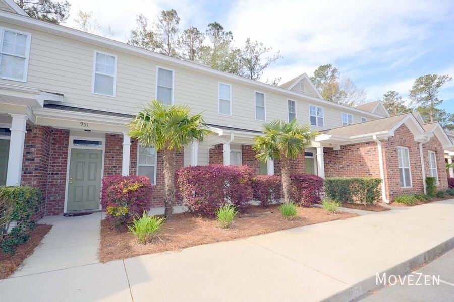 955 Downey Branch Ln - Photo 7 of 35