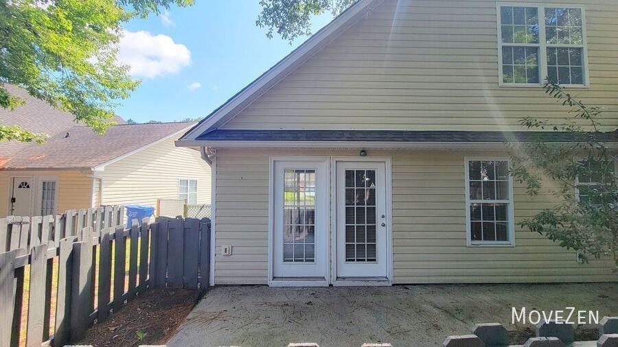 307 Saint Rosea Rd - Photo 4 of 36