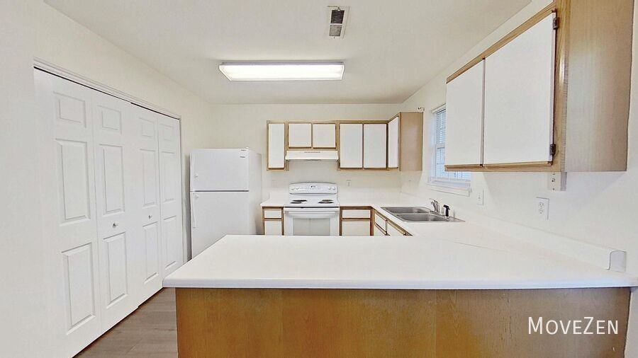 307 Saint Rosea Rd - Photo 7 of 36