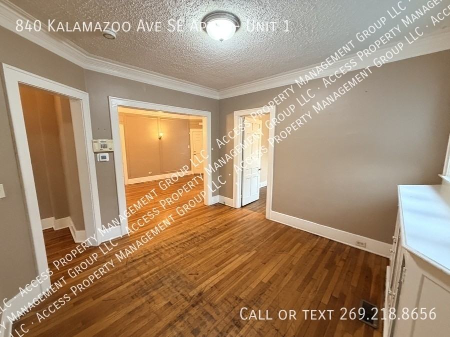 840 Kalamazoo Ave Se Apt 1 #1 - Photo 7 of 27