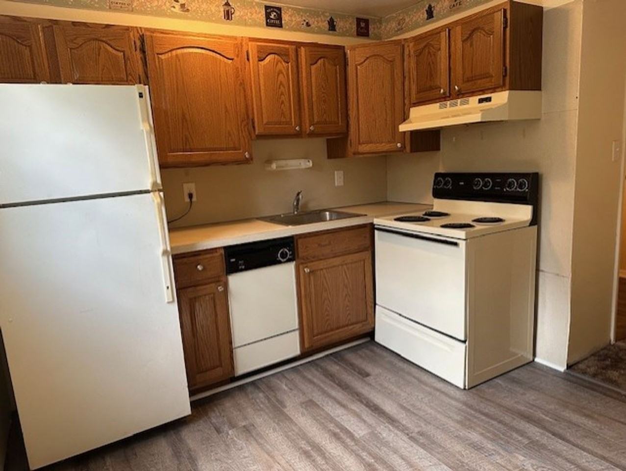 696 Walborn Ln #11 - Photo 4 of 42