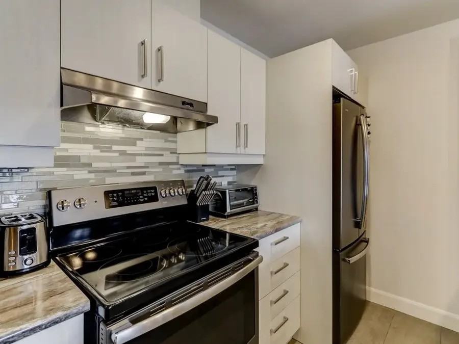 4301 Tributary Way - Photo 2 of 4