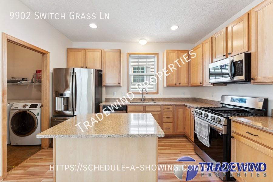 9902 Switch Grass Ln - Photo 2 of 31