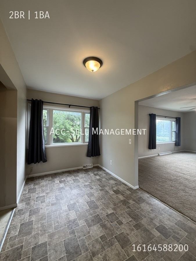 5217 Rich St #1 - Photo 4 of 11