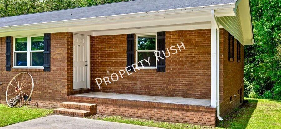555 E Garden Farm Rd #B - Photo 3 of 18
