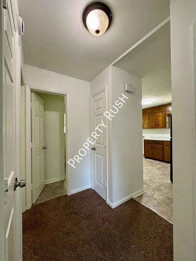 555 E Garden Farm Rd #B - Photo 6 of 18