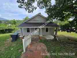featured image of 5023 Logan St Nw