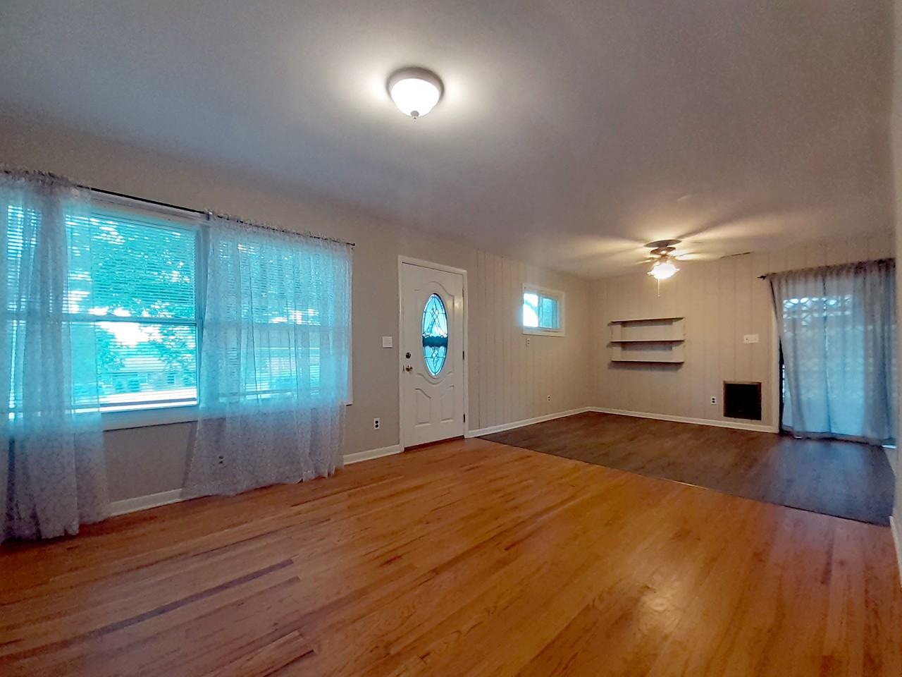 707 S Mccrary St - Photo 6 of 17