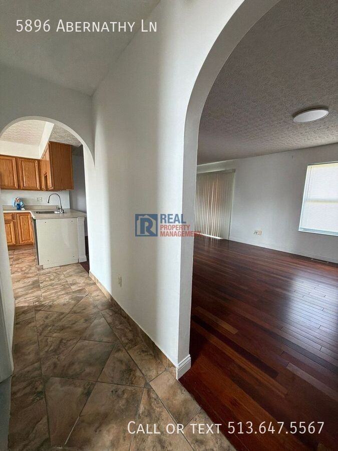 5896 Abernathy Ln - Photo 2 of 22
