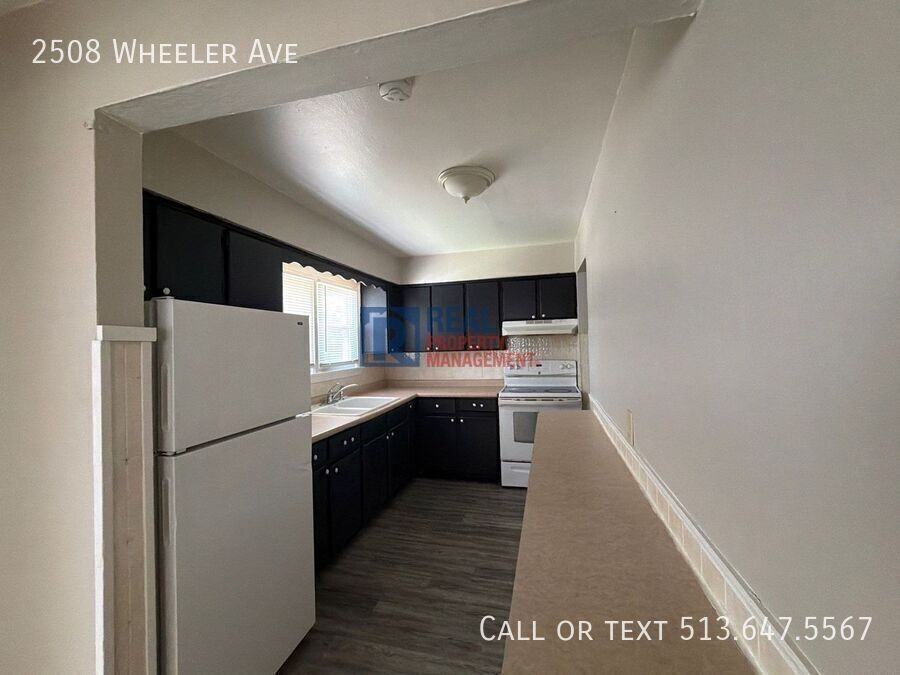 2508 Wheeler Ave - Photo 4 of 17