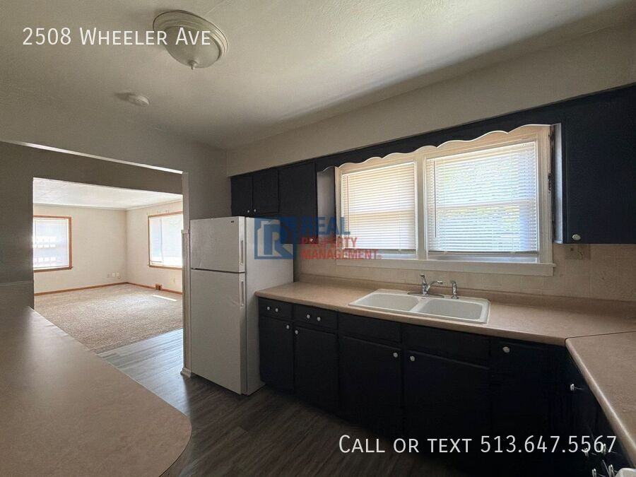 2508 Wheeler Ave - Photo 5 of 17