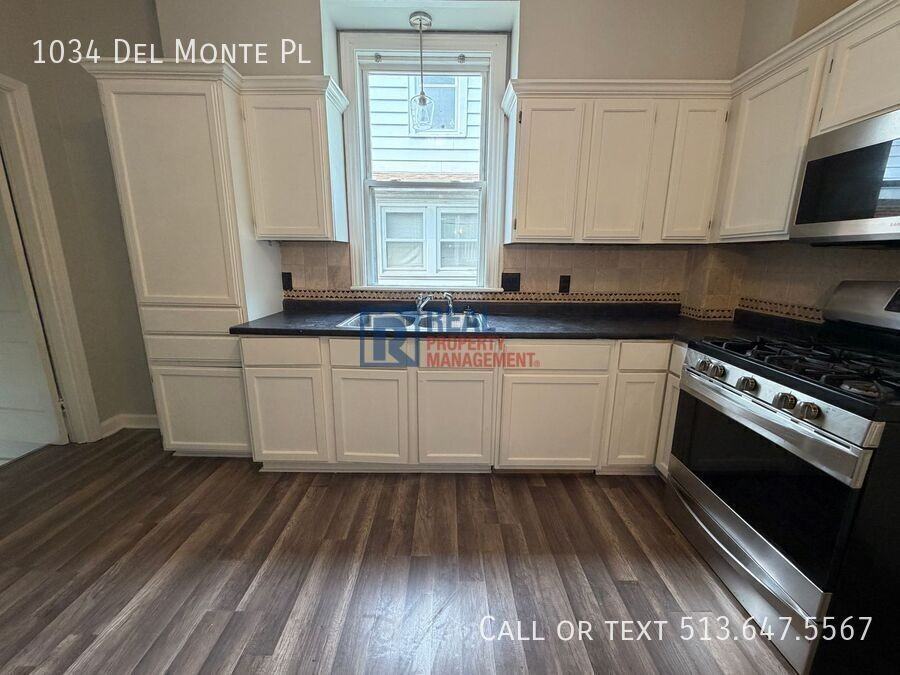 1034 Del Monte Pl - Photo 3 of 19