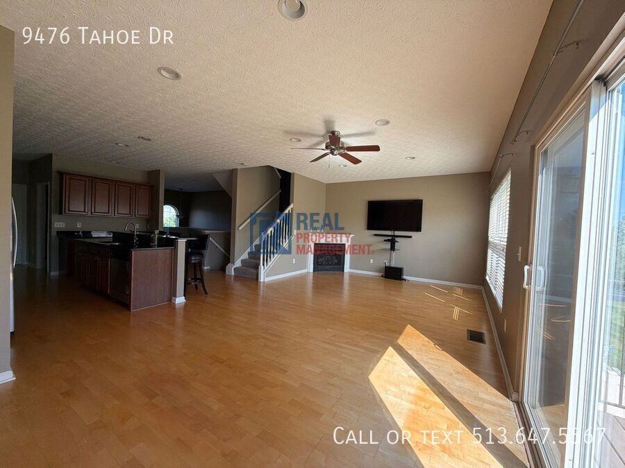 9476 Tahoe Dr - Photo 4 of 31