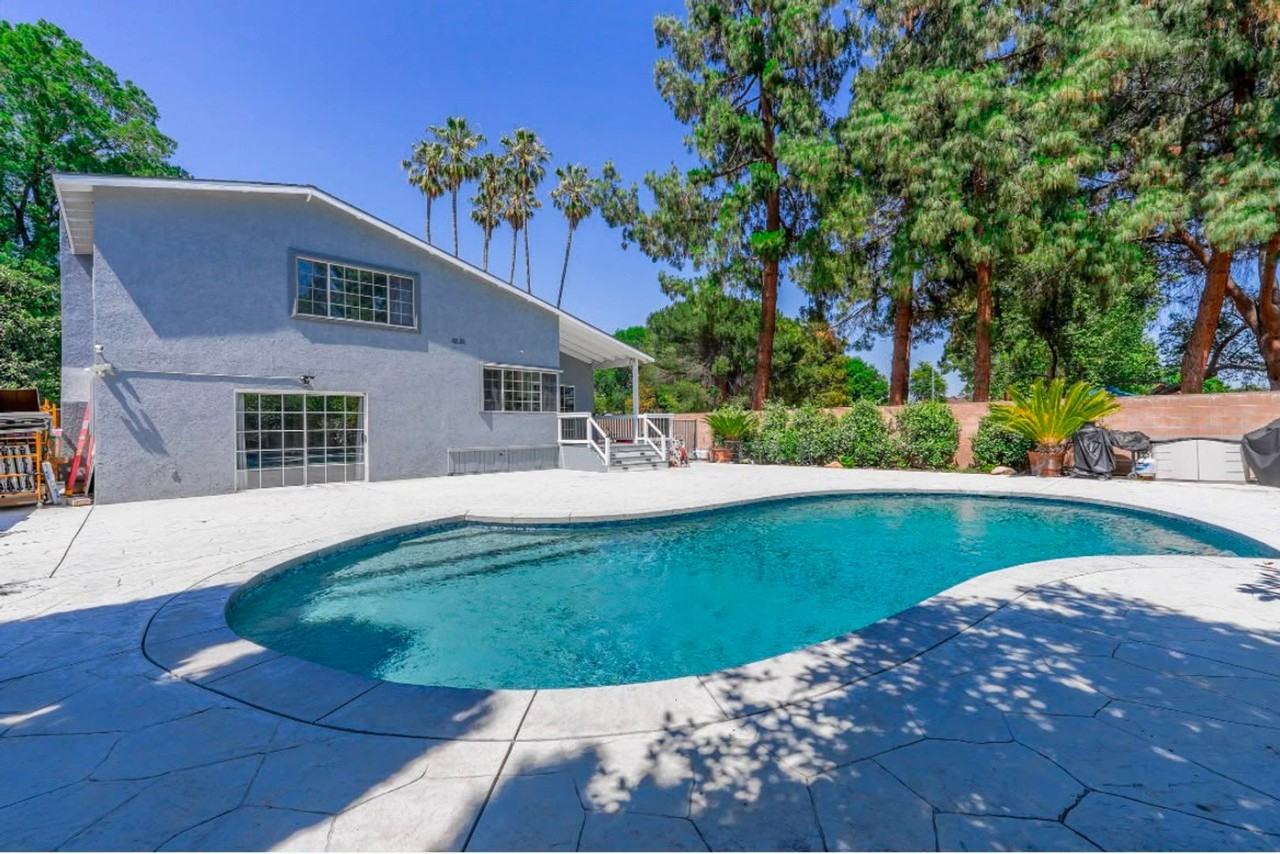 20212 Valerio St ##Ca - Photo 4 of 16