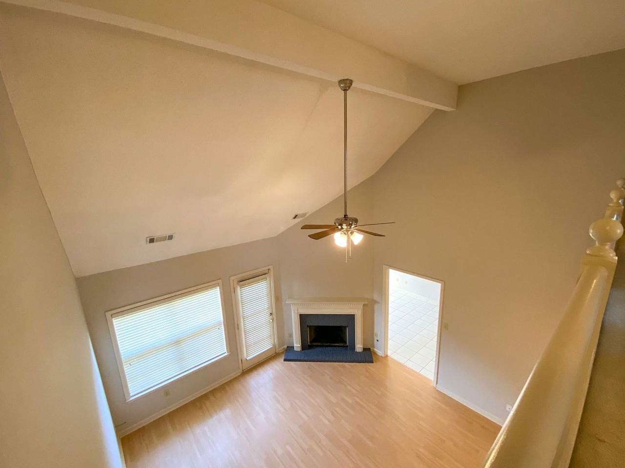 8294 Floral Spring Dr - Photo 6 of 30