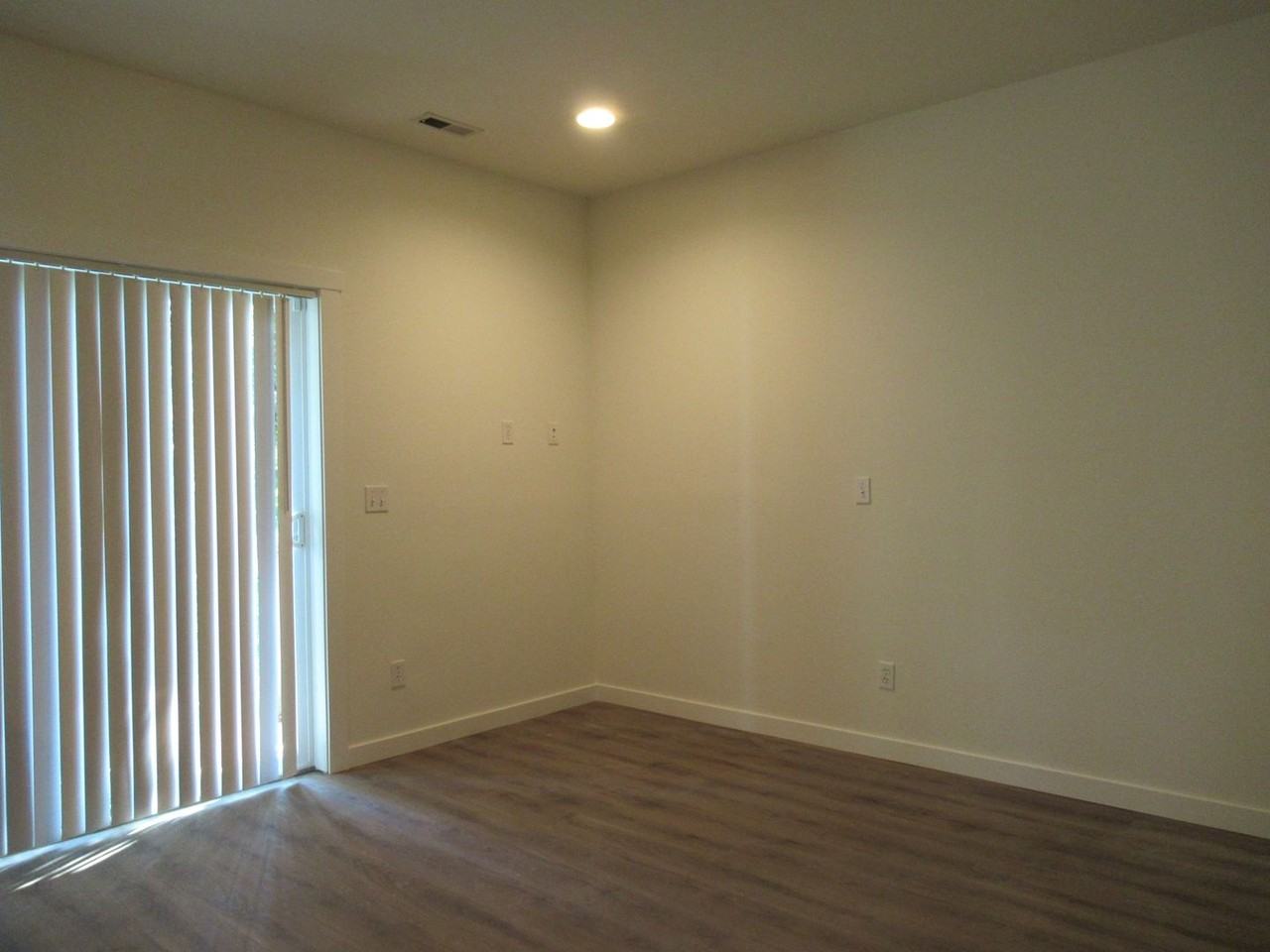 10707 Se 170th St - Photo 5 of 16