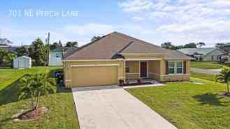 701 Ne Perch Ln - Photo 1 of 1