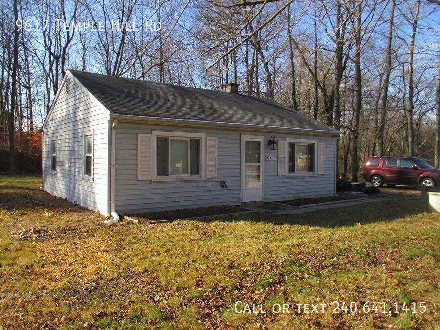 9617 Temple Hill Rd - Photo 2 of 22