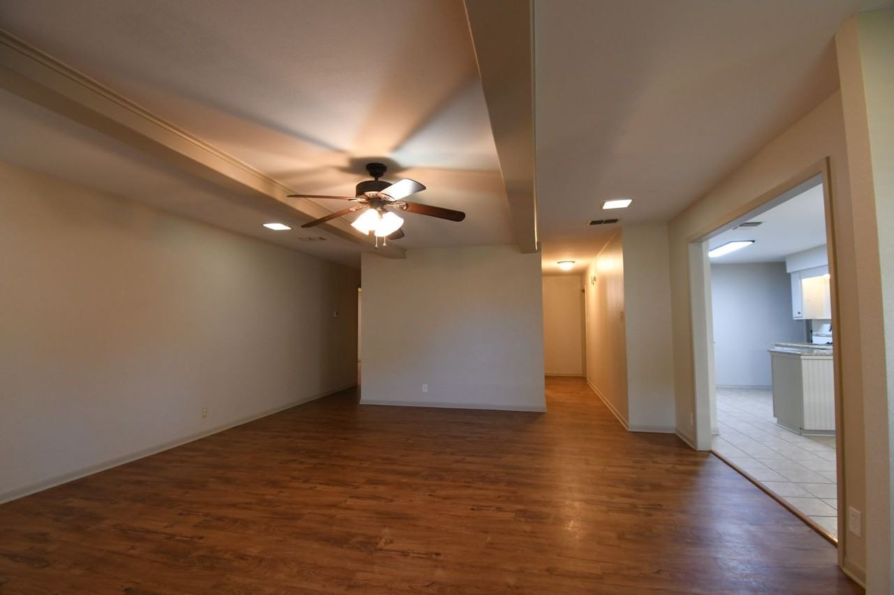710 Kelli - Photo 5 of 32