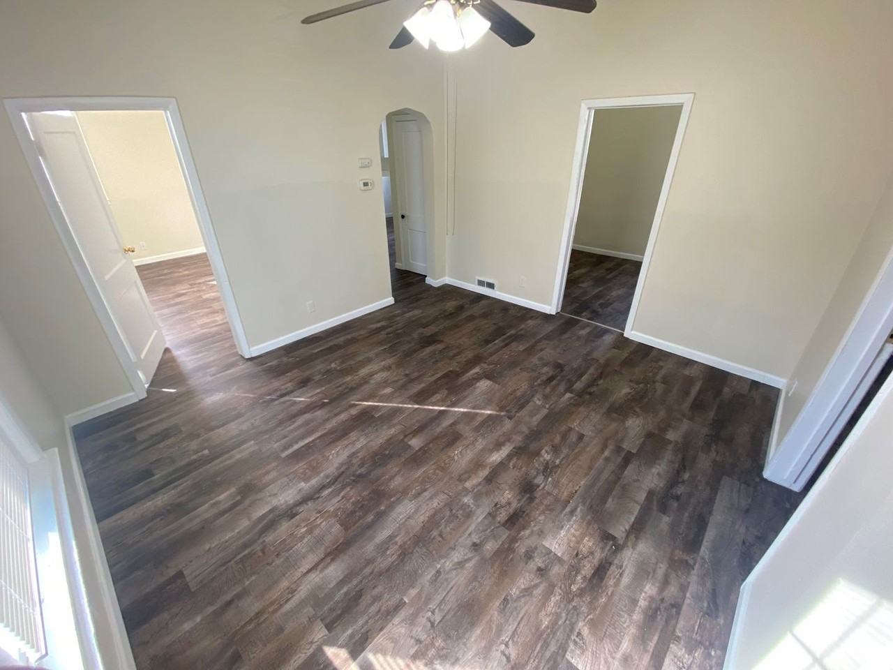 4149 Grant St - Photo 4 of 17