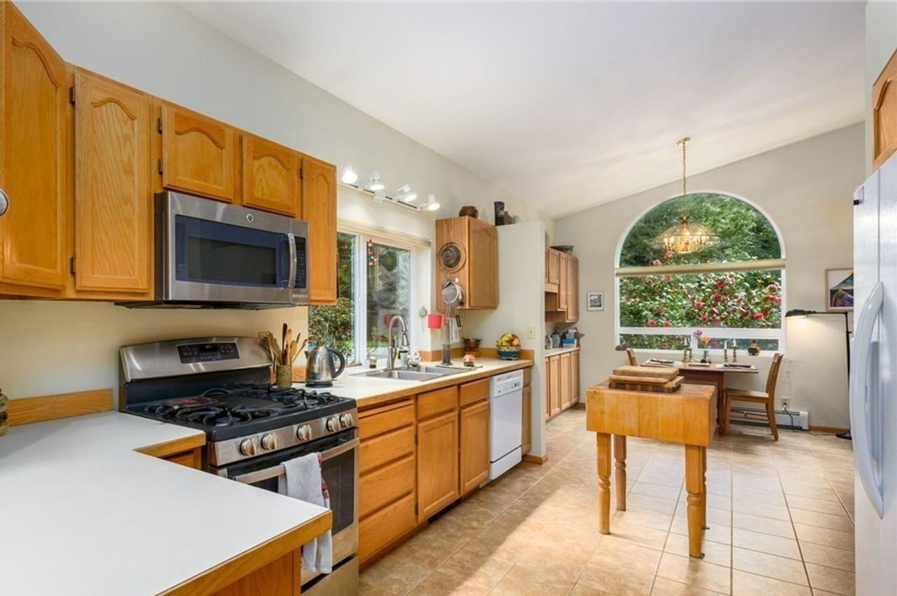 2 Holly View Way - Photo 4 of 17