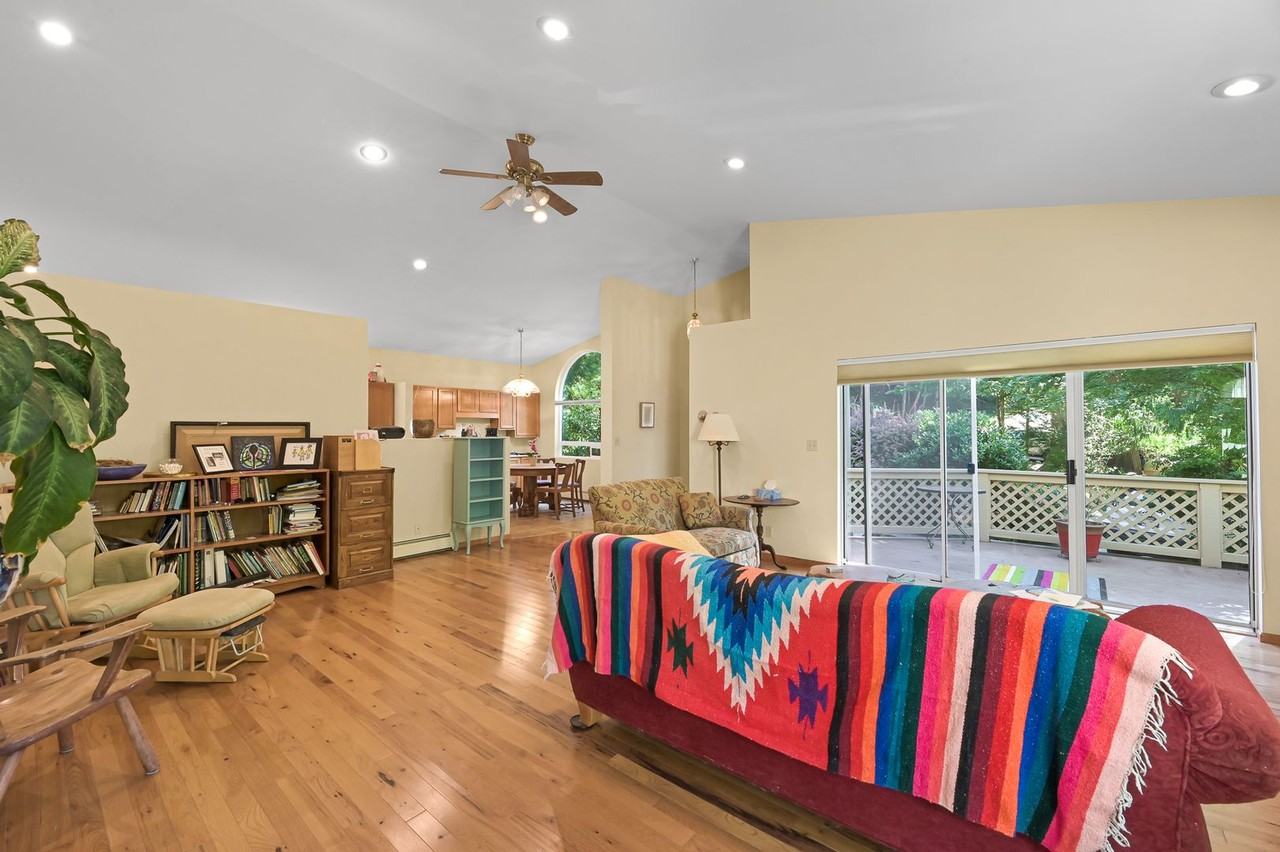2 Holly View Way - Photo 6 of 17
