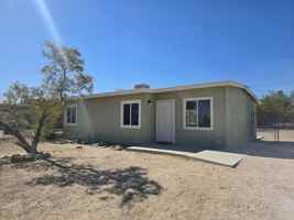featured image of 74955 Alta Loma Dr