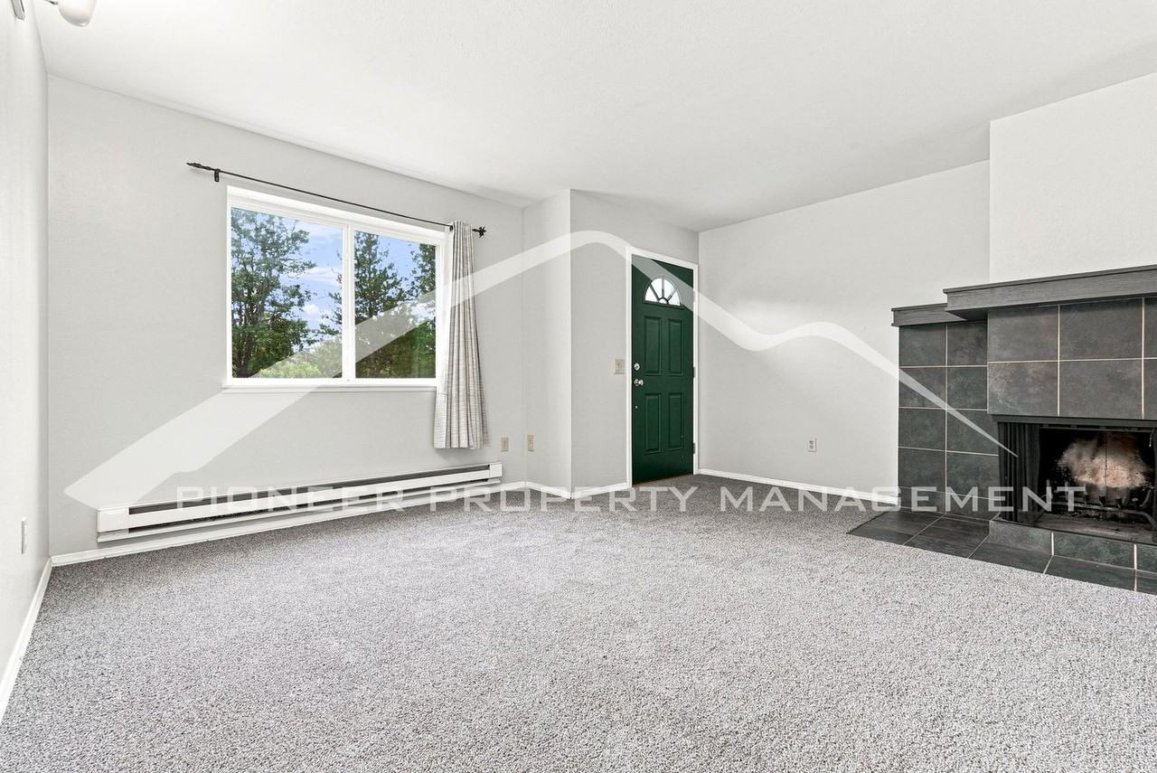 7885 Barbara Ann Dr #A - Photo 5 of 24