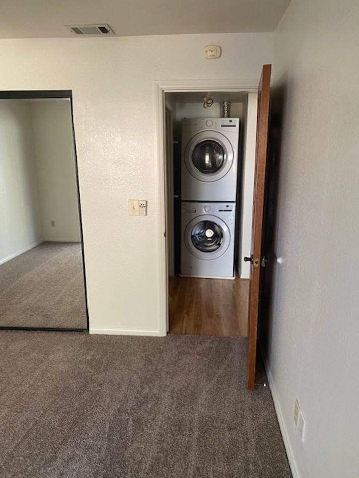 848 Woodland Ave #4 - Photo 3 of 15