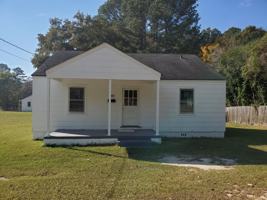 featured image of 905 Fulton St