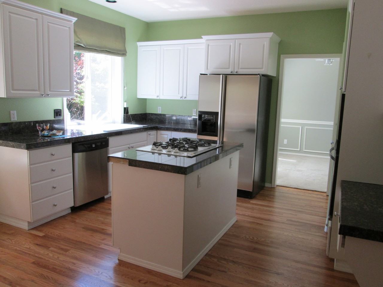 12540 Nw Brimpton Ct - Photo 6 of 27