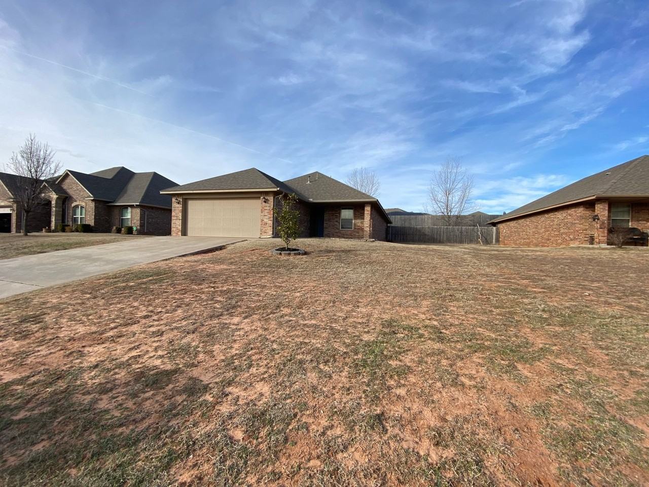 2225 Mill Creek Way - Photo 3 of 36