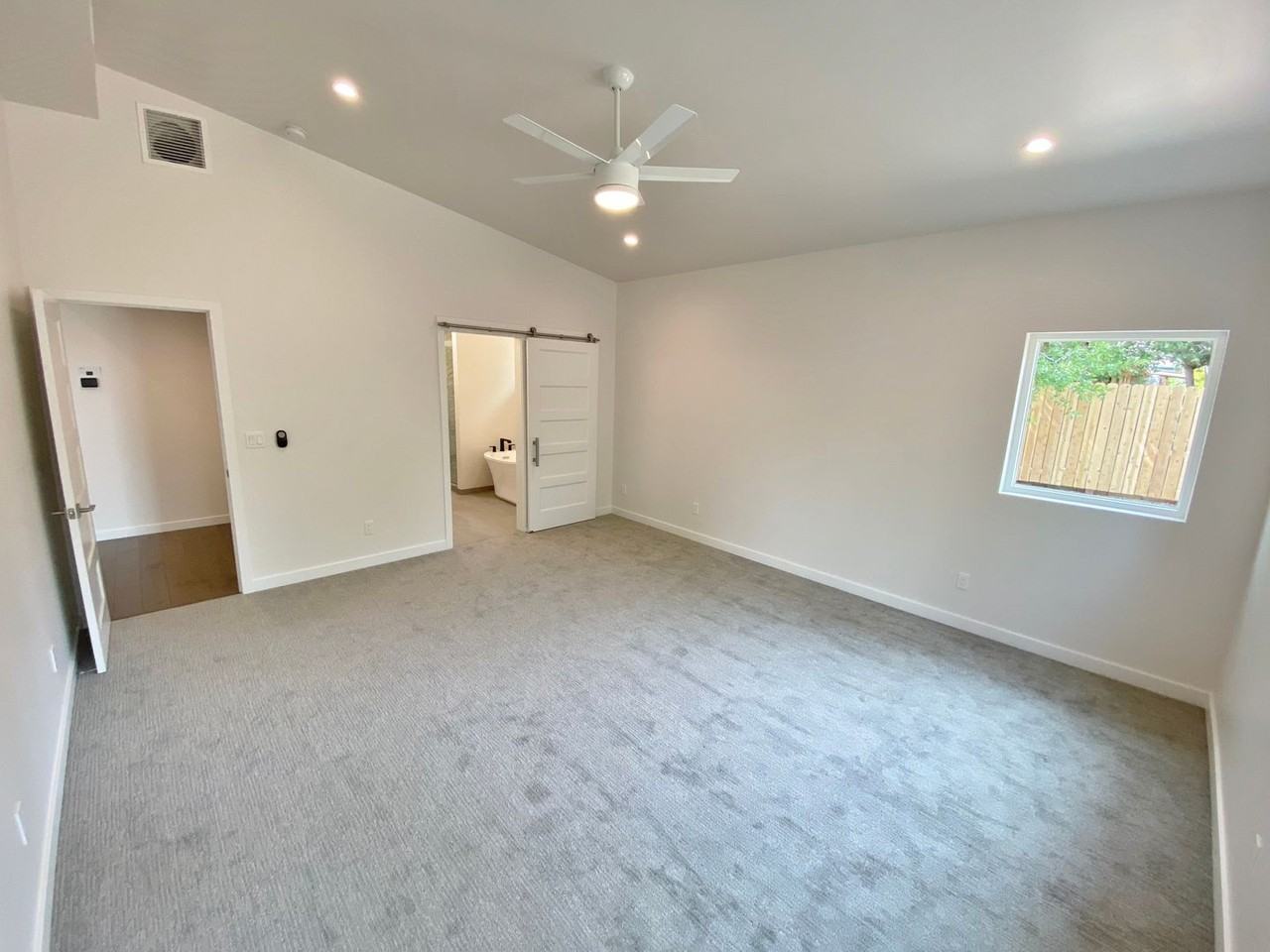100 W Hummingbird Ln - Photo 7 of 19
