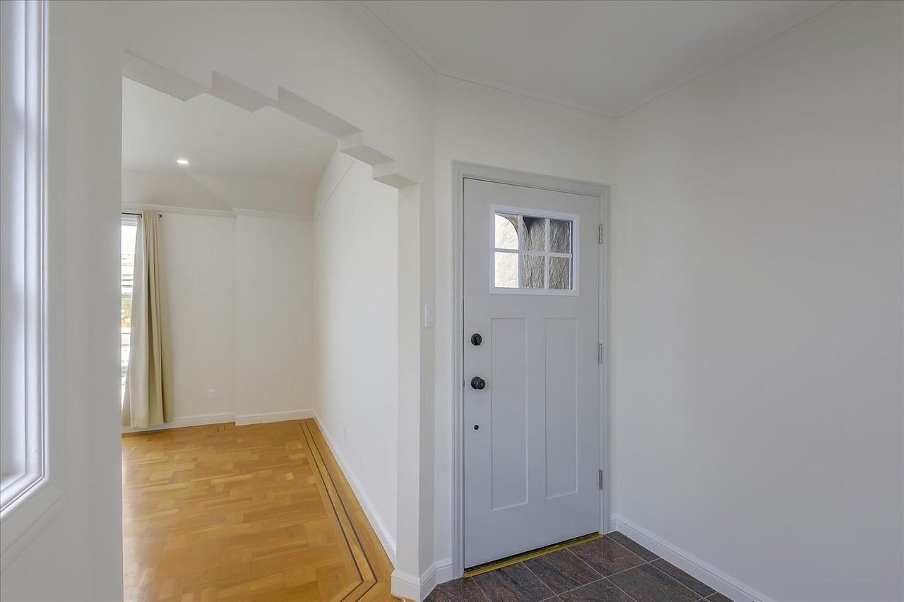 1487 34th Ave - Photo 3 of 38