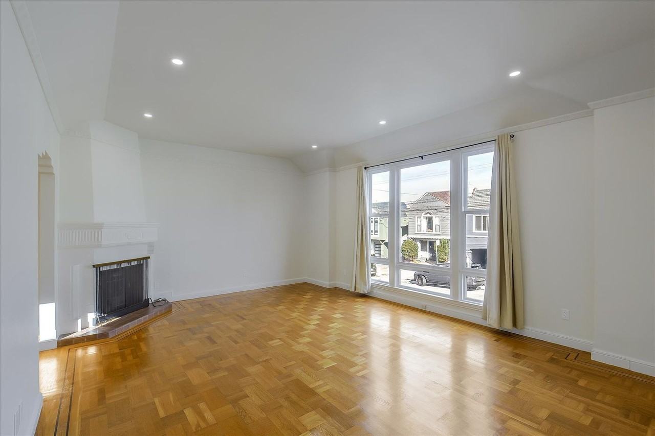 1487 34th Ave - Photo 4 of 38