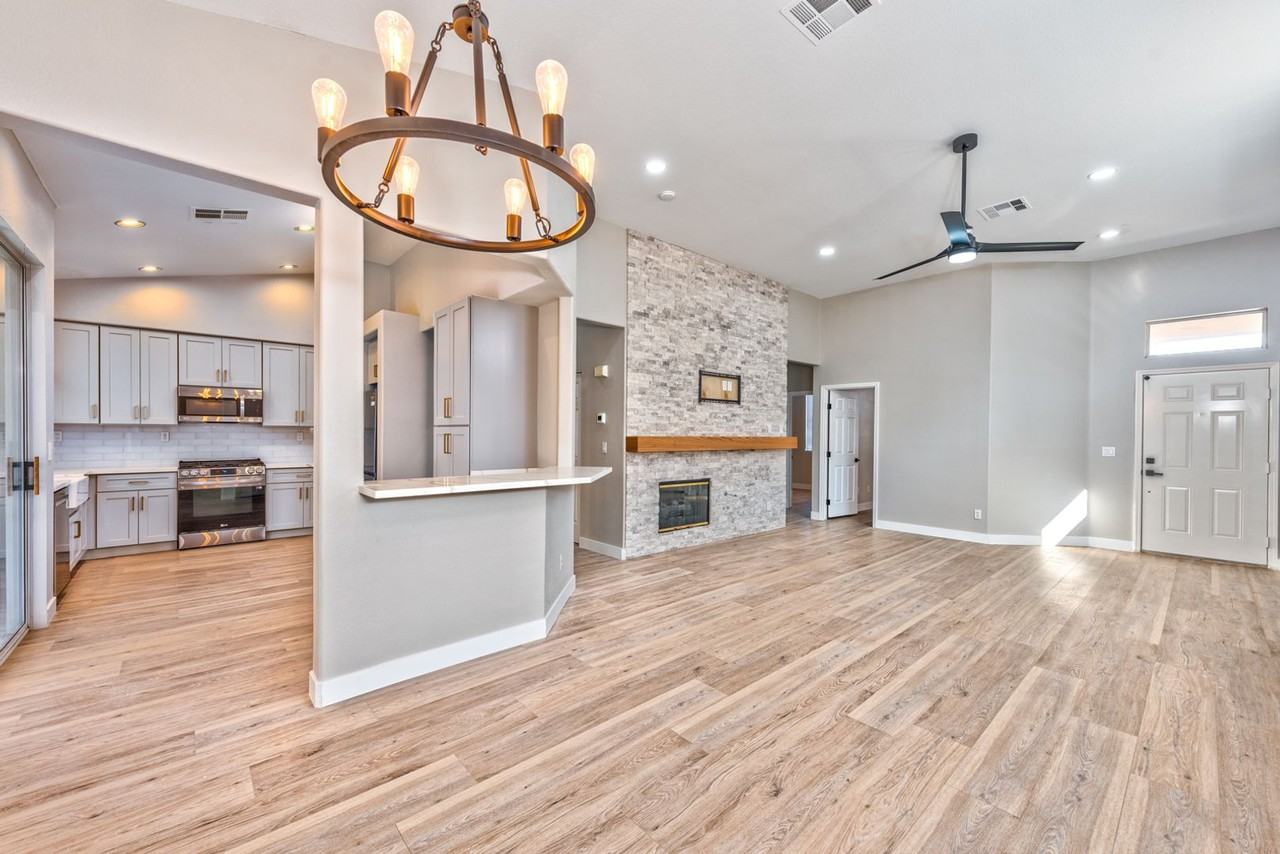 2317 Tilden Way - Photo 3 of 15
