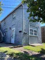 921 W Illinois St - Photo 1 of 1