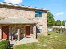 featured image of 728 Palm Blvd N