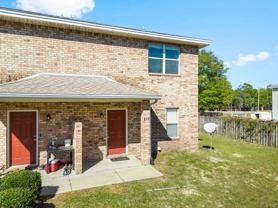 728 Palm Blvd N - Photo 1 of 1