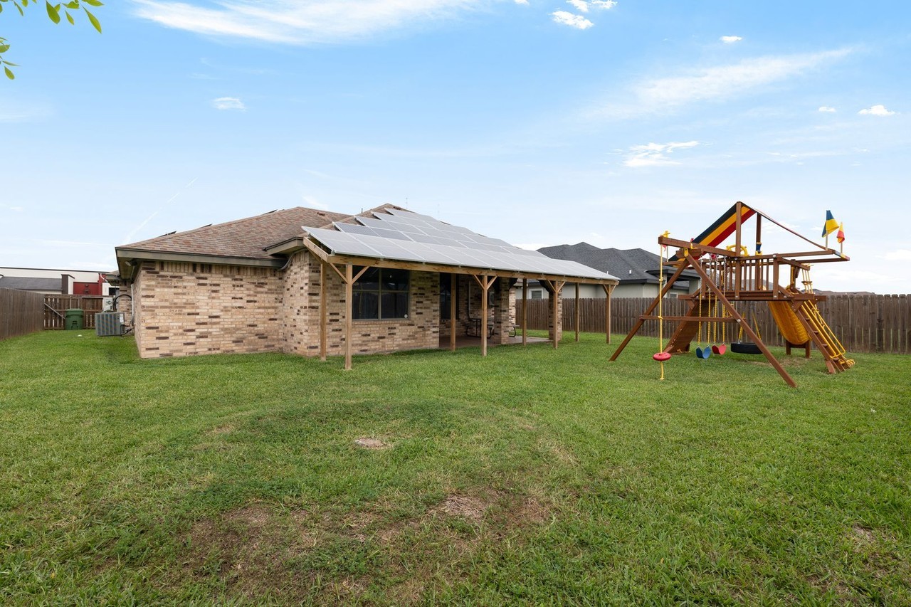 9450 Cajun Blvd - Photo 2 of 27